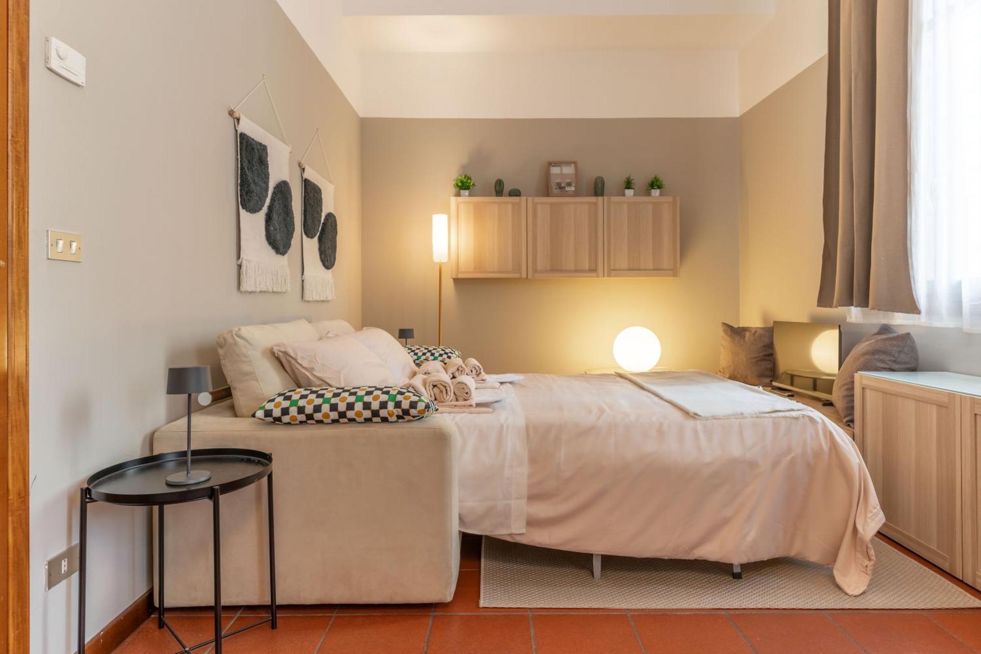 -Near Arena & Parking - Pet Friendly Historical Arena Palace Apartment Verona Bagian luar foto